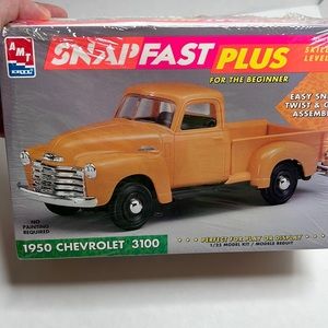 Model Car! Snap Fast Plus 1950 Chevrolet